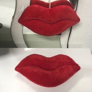 Two red kisses
